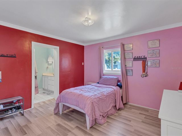 4451 14TH AVENUE N, St Petersburg, FL 33713