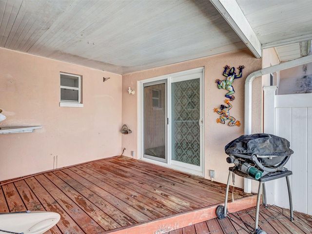 4451 14TH AVENUE N, St Petersburg, FL 33713