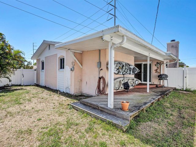 4451 14TH AVENUE N, St Petersburg, FL 33713