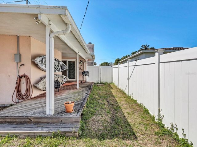 4451 14TH AVENUE N, St Petersburg, FL 33713