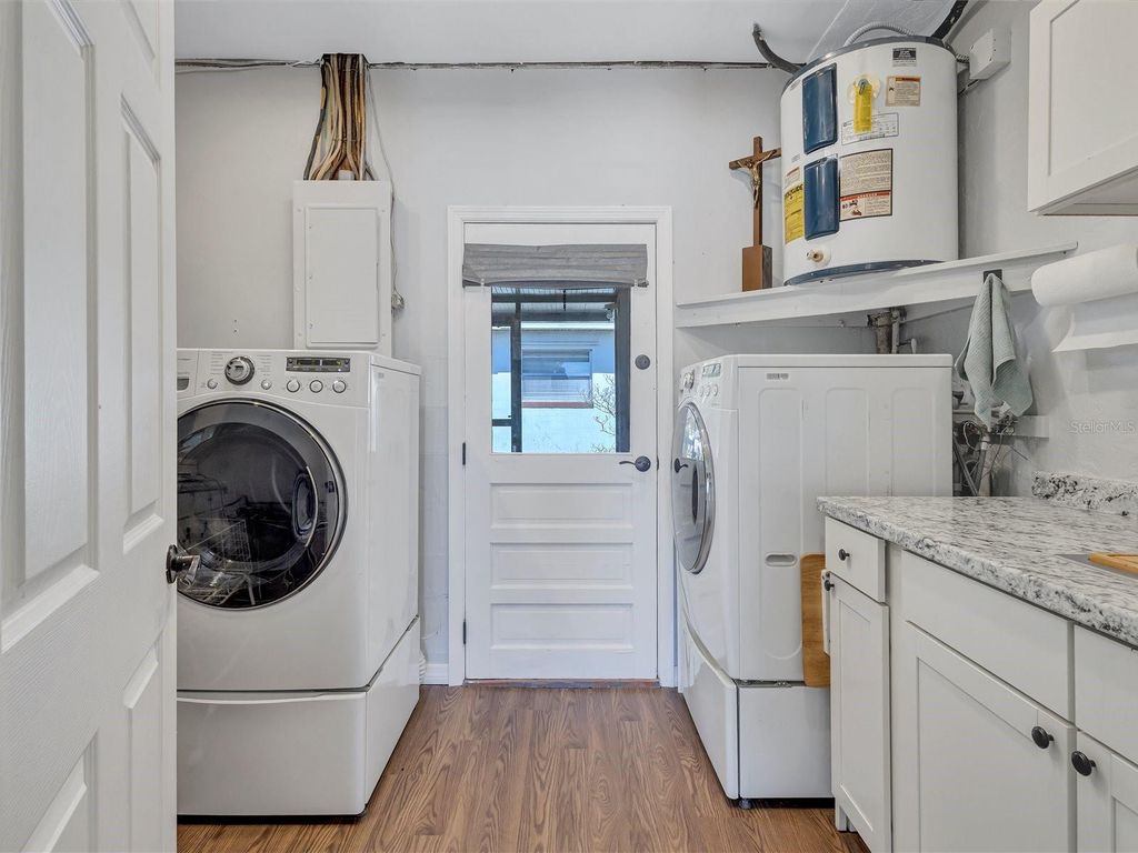 Image 25 of property listing at 4451 14TH AVENUE N, St Petersburg, FL 33713