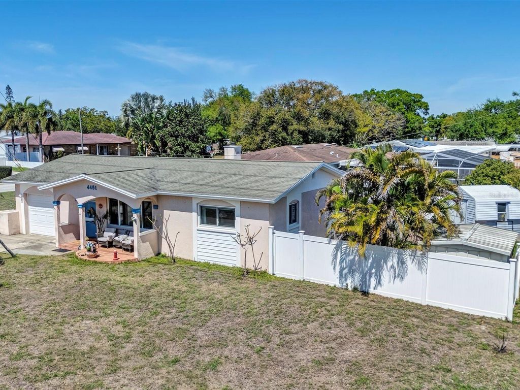 Image 41 of property listing at 4451 14TH AVENUE N, St Petersburg, FL 33713