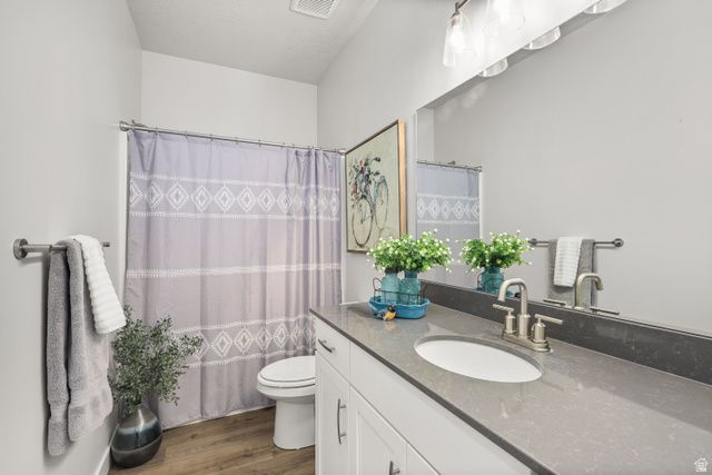 3757 W 200 N, West Point, UT 84015