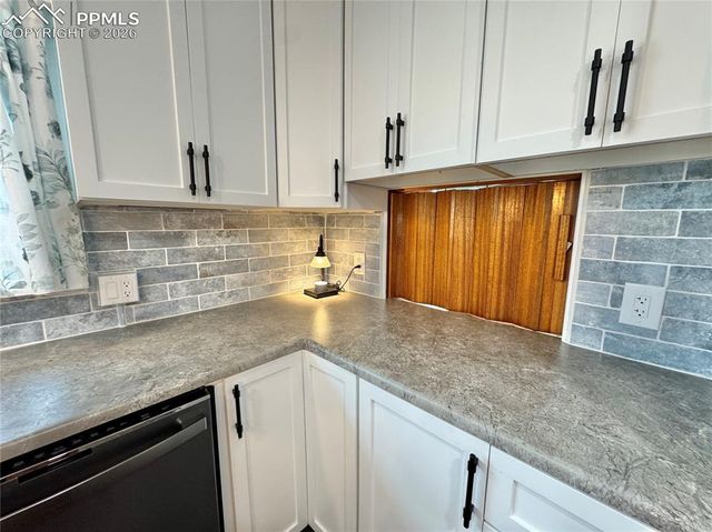 303 S Animas Street, Trinidad, CO 81082