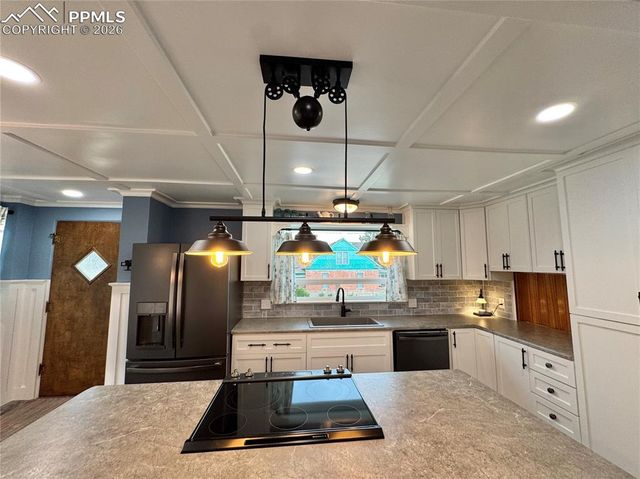 303 S Animas Street, Trinidad, CO 81082