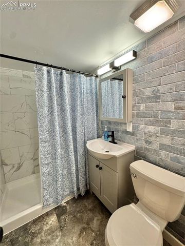 303 S Animas Street, Trinidad, CO 81082