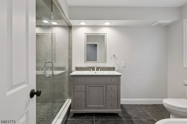 12 Troon Terrace, Clinton Twp., NJ 08801