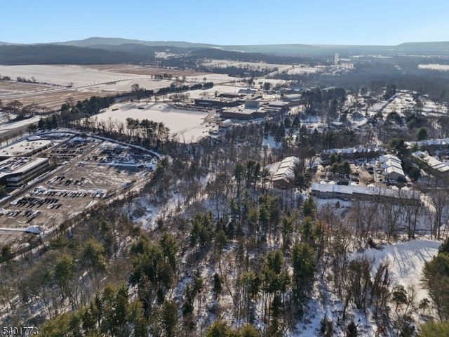 12 Troon Terrace, Clinton Twp., NJ 08801