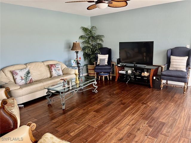 28372 Verde LN, Bonita Springs, FL 34135