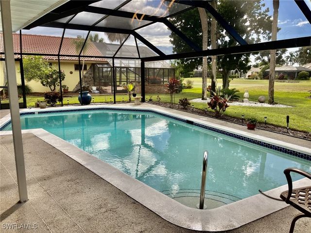 28372 Verde LN, Bonita Springs, FL 34135