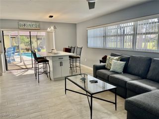 28372 Verde LN, Bonita Springs, FL 34135