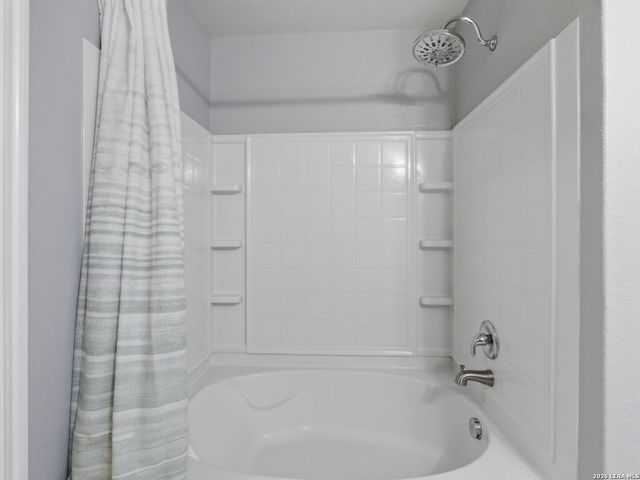 414 WALNUT CRST, Schertz, TX 78154
