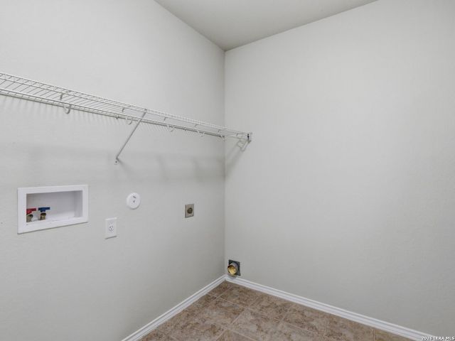 414 WALNUT CRST, Schertz, TX 78154