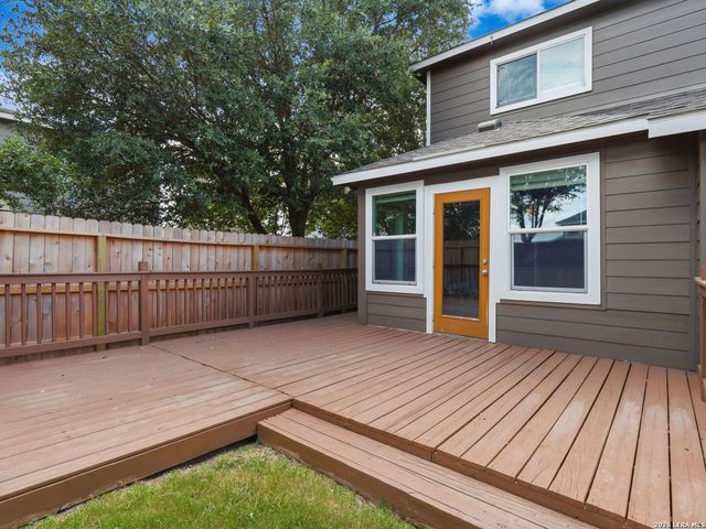 414 WALNUT CRST, Schertz, TX 78154
