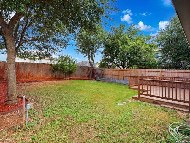 414 WALNUT CRST, Schertz, TX 78154