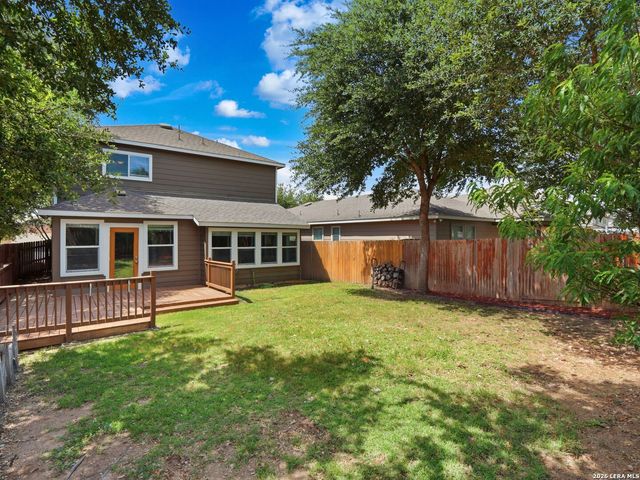 414 WALNUT CRST, Schertz, TX 78154