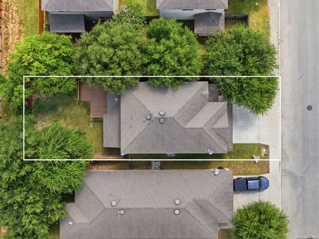 414 WALNUT CRST, Schertz, TX 78154