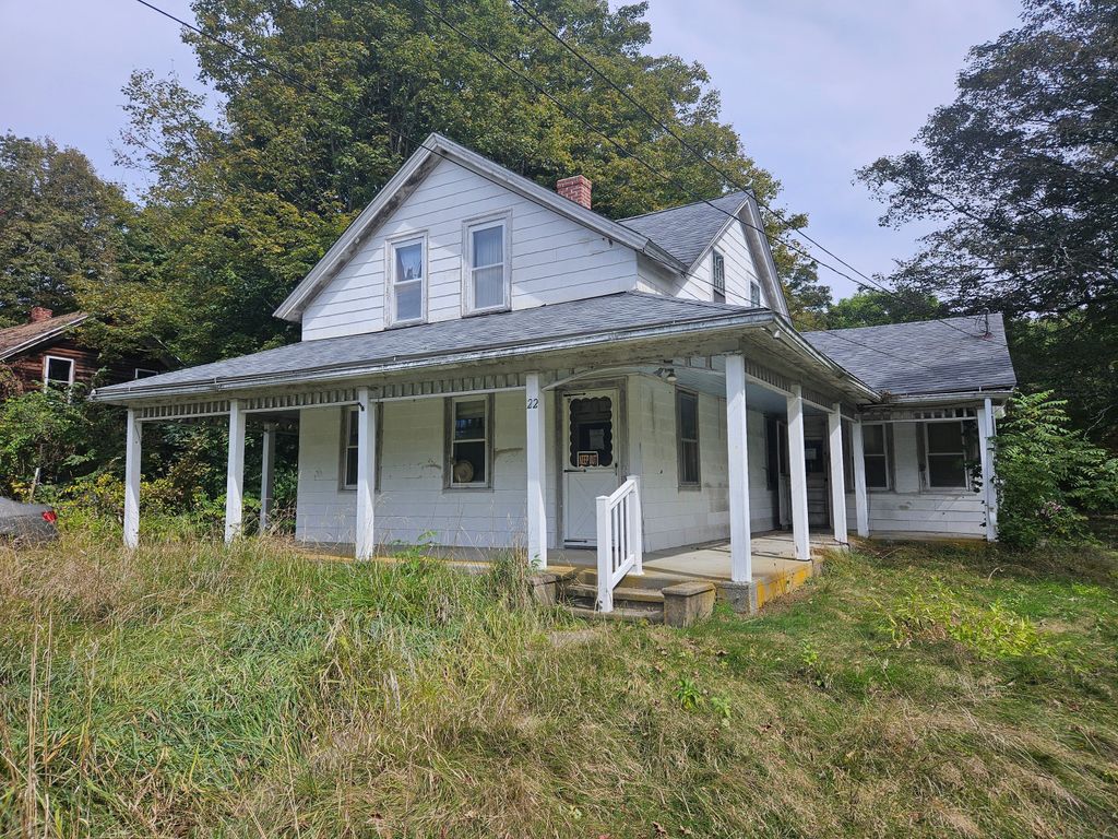 22 Shepard Hill Road, Plainfield, CT 06374