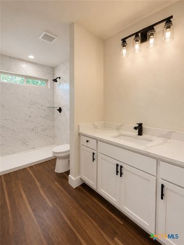 407 E Lamar Avenue, Temple, TX 76501