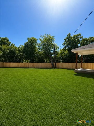 407 E Lamar Avenue, Temple, TX 76501