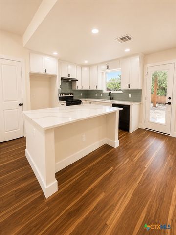 407 E Lamar Avenue, Temple, TX 76501