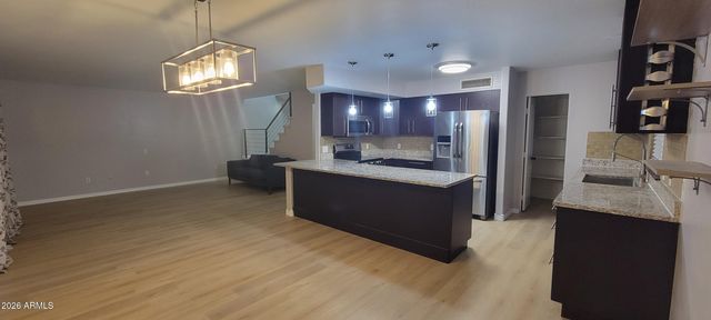 6834 S 40TH Lane, Phoenix, AZ 85041