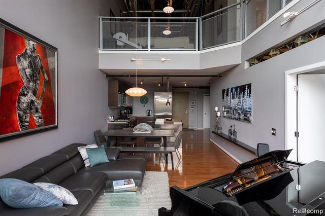 111 N Main Street 303, Royal Oak, MI 48067