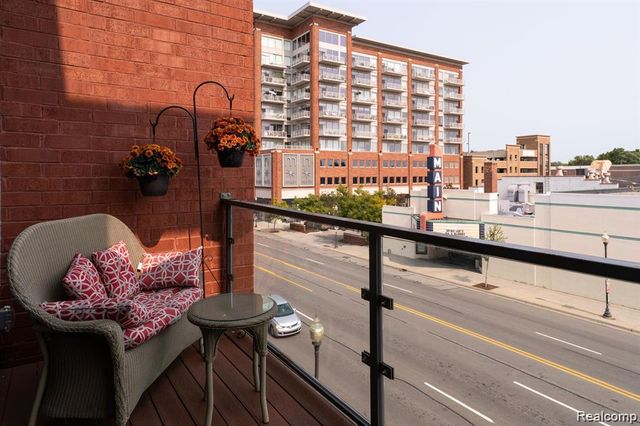 111 N Main Street 303, Royal Oak, MI 48067