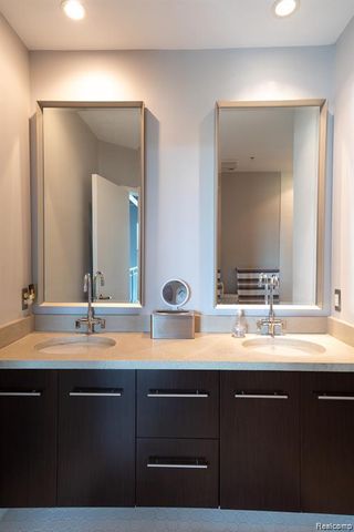 111 N Main Street 303, Royal Oak, MI 48067