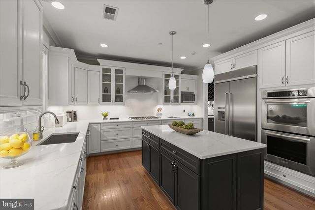 4527 MAPLE AVE, Bethesda, MD 20814