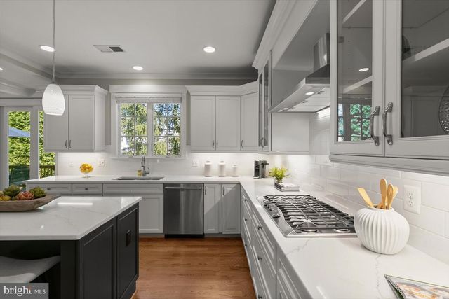 4527 MAPLE AVE, Bethesda, MD 20814