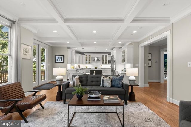 4527 MAPLE AVE, Bethesda, MD 20814