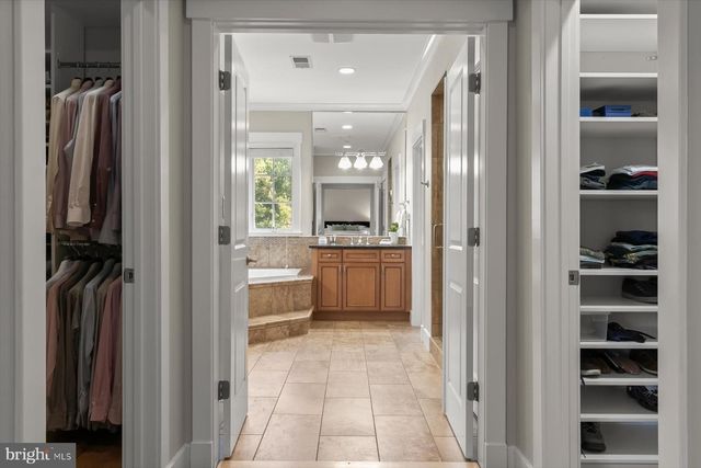 4527 MAPLE AVE, Bethesda, MD 20814