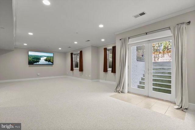 4527 MAPLE AVE, Bethesda, MD 20814