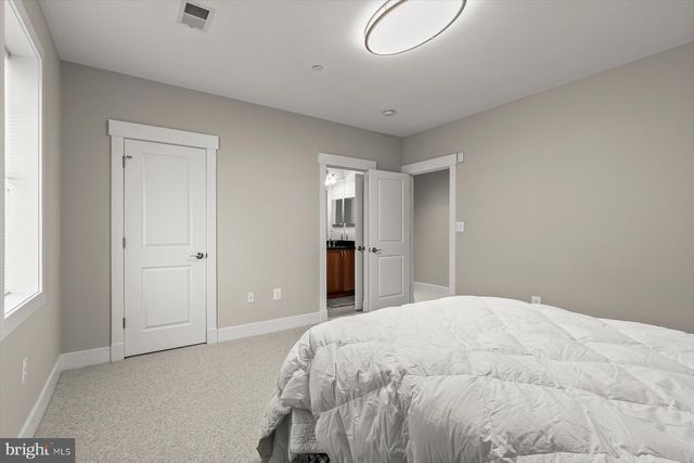 4527 MAPLE AVE, Bethesda, MD 20814