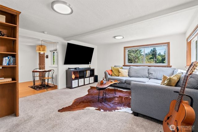 1159 Hazel Avenue NW, Bremerton, WA 98312
