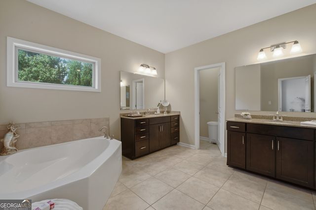 251 Parc Drive, Canton, GA 30114