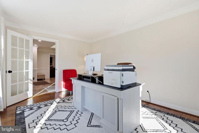 7421 SHREVE RD, Falls Church, VA 22043