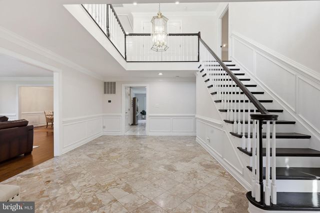 7421 SHREVE RD, Falls Church, VA 22043