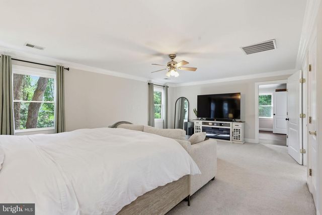 7421 SHREVE RD, Falls Church, VA 22043