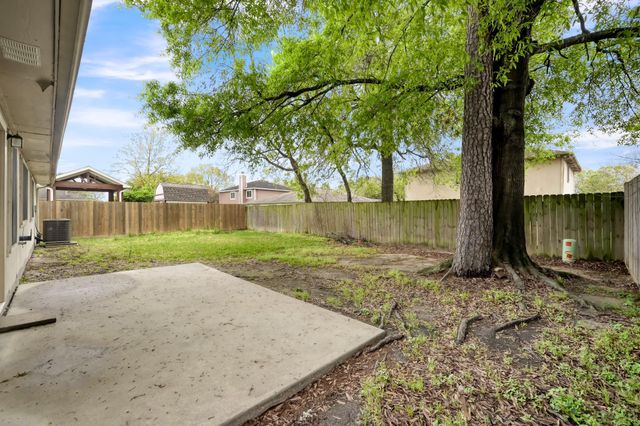 28715 Fox Lynn Drive, Spring, TX 77386