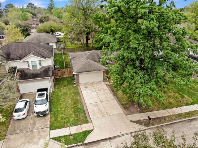 28715 Fox Lynn Drive, Spring, TX 77386