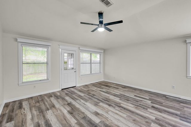 28715 Fox Lynn Drive, Spring, TX 77386