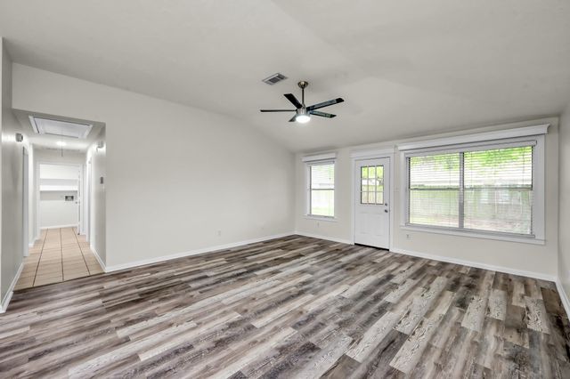 28715 Fox Lynn Drive, Spring, TX 77386