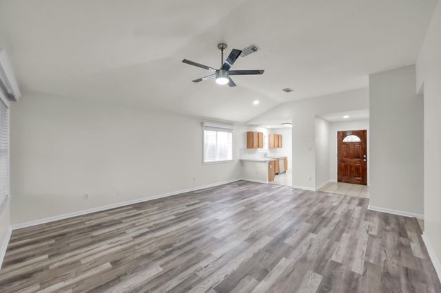 28715 Fox Lynn Drive, Spring, TX 77386