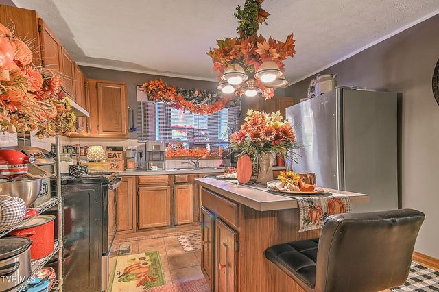 227&225 Old Beason Well Road, Kingsport, TN 37660