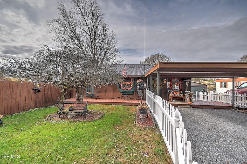 227&225 Old Beason Well Road, Kingsport, TN 37660