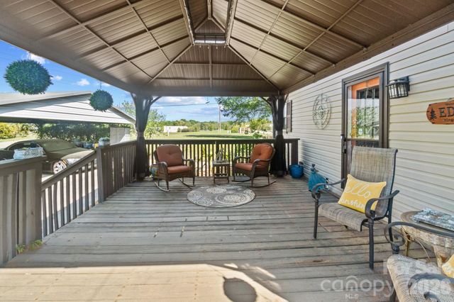 1507 Mills Harris Road, Wingate, NC 28174