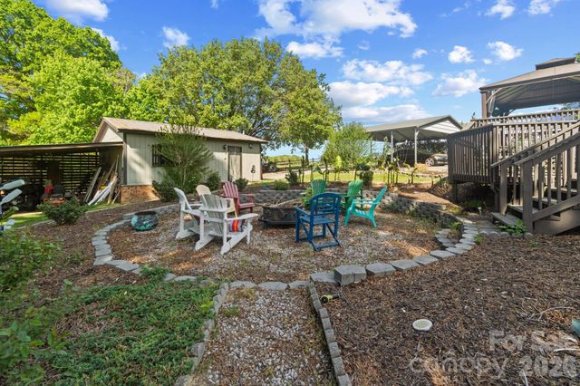 1507 Mills Harris Road, Wingate, NC 28174