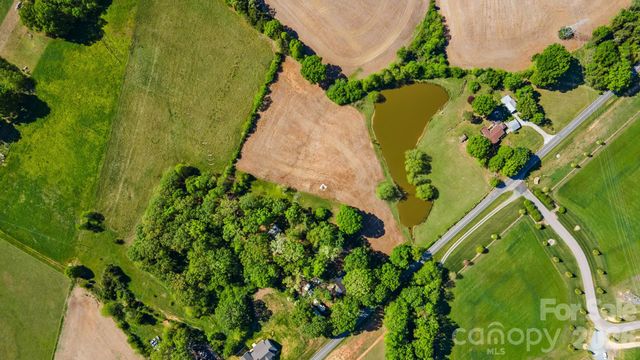 1507 Mills Harris Road, Wingate, NC 28174